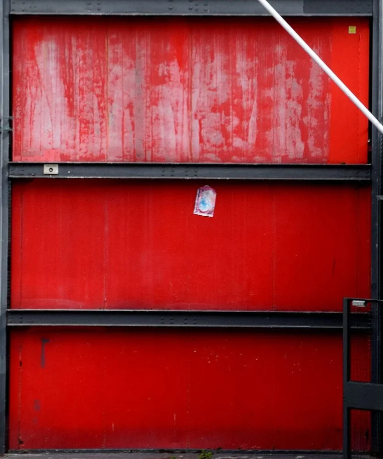 red_act_for_beaubourg_2025