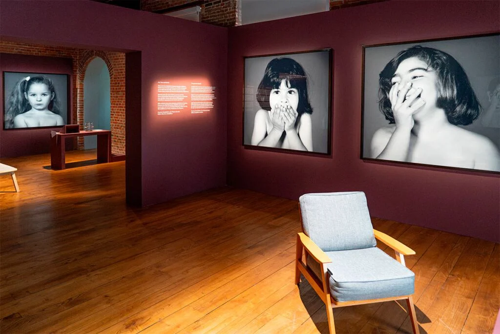Vue de l'exposition "Tout ange est terrible" de Marie-Jo Lafontaine