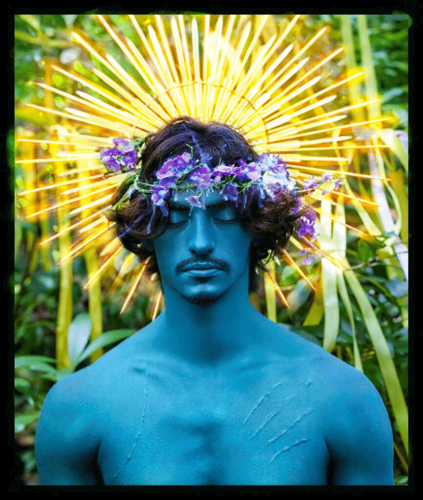 portrait d'un homme en bleu