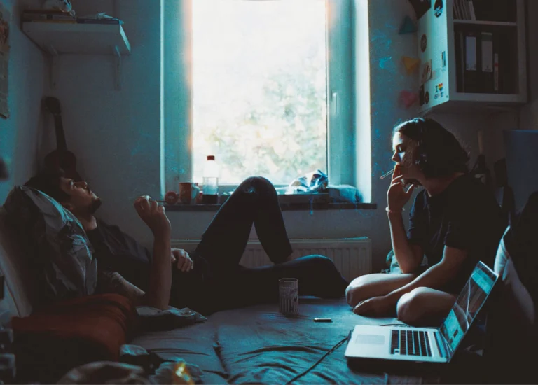 Les corps diaphanes de Corentin Schieb