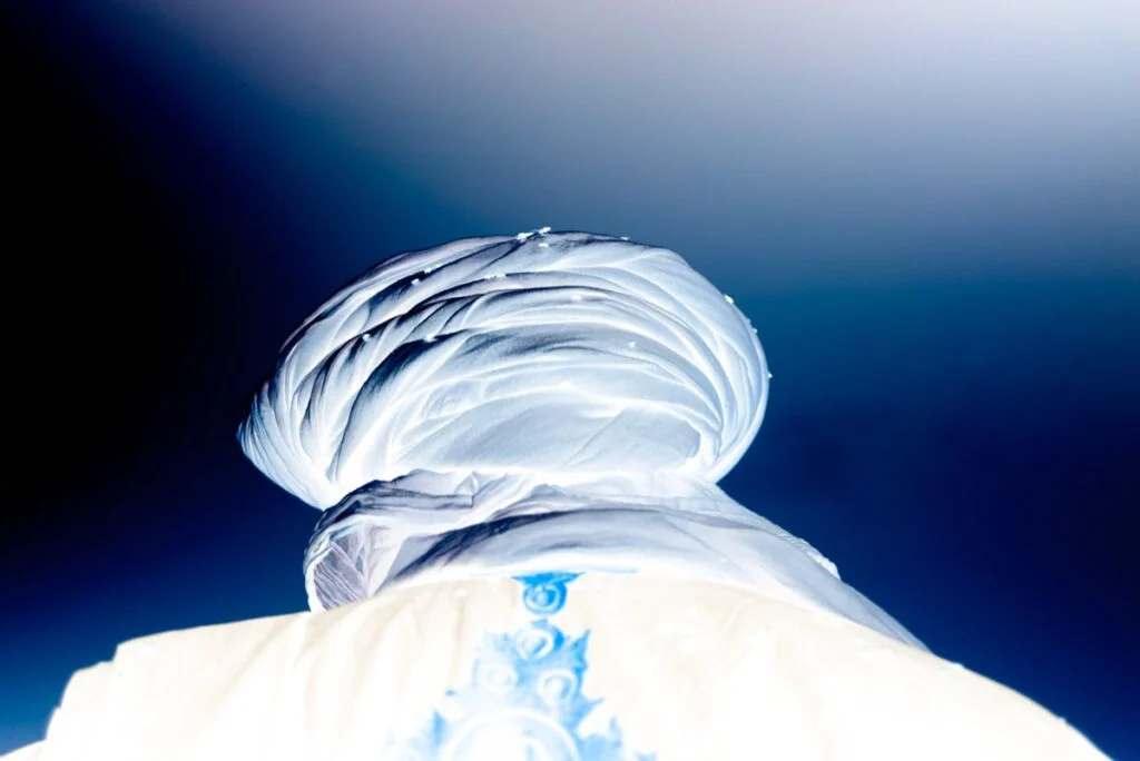 Touareg illuminé de bleu