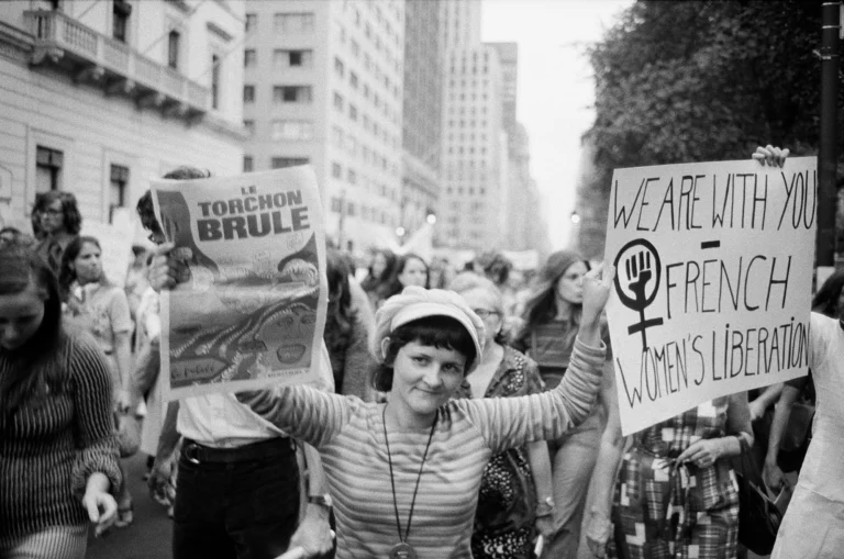 Images, presse et luttes féministes